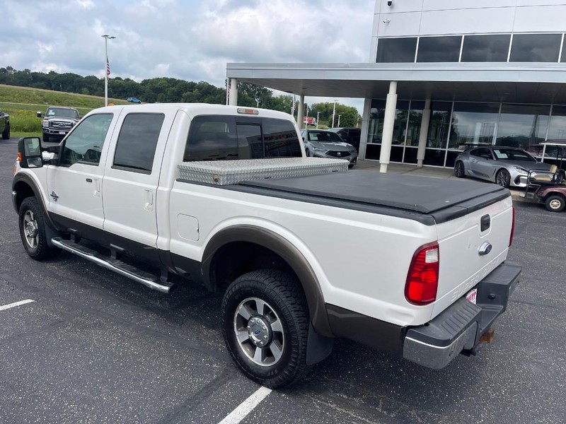 Ford Super Duty F-250 SRW Vehicle Image 04