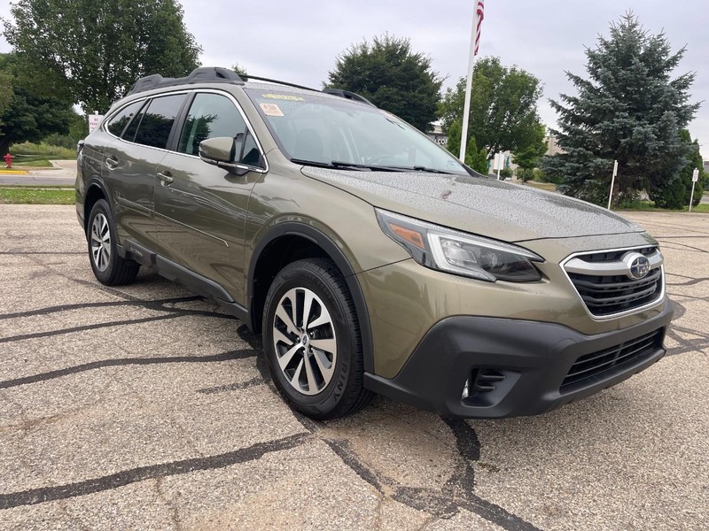Subaru Outback Vehicle Image 02