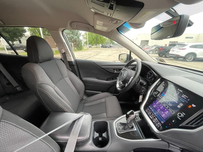 Subaru Outback Vehicle Image 06