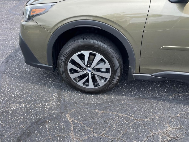 Subaru Outback Vehicle Image 11
