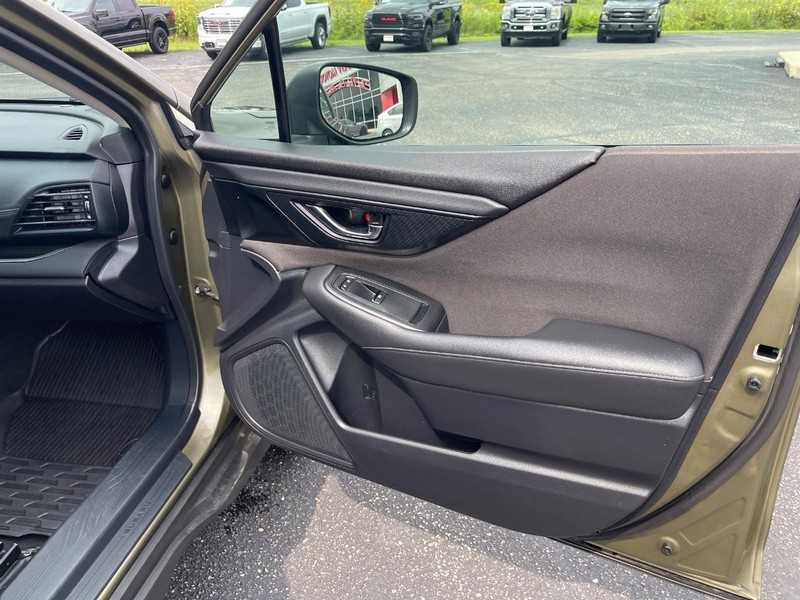 Subaru Outback Vehicle Image 18