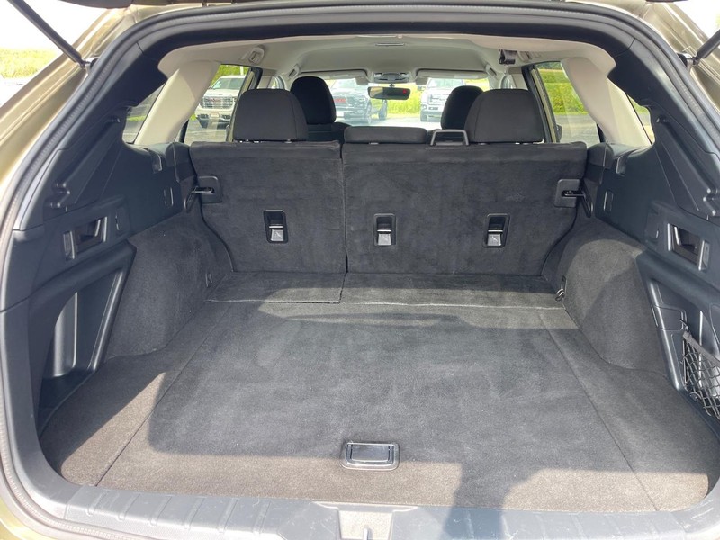 Subaru Outback Vehicle Image 20