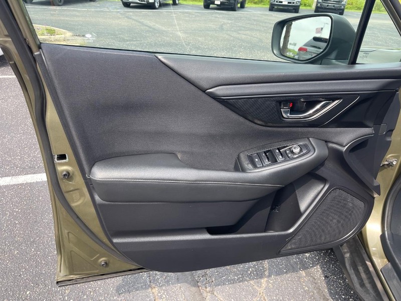 Subaru Outback Vehicle Image 28