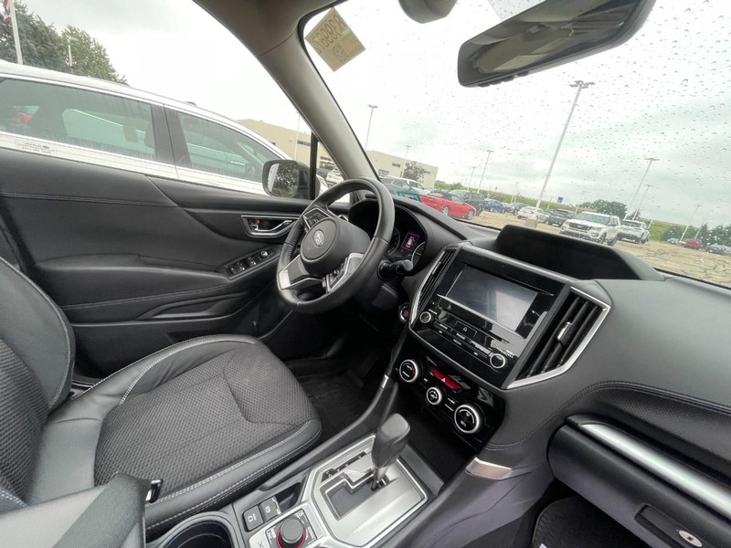 Subaru Forester Vehicle Image 06