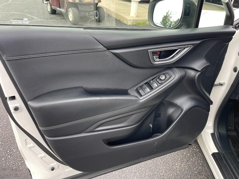 Subaru Forester Vehicle Image 21