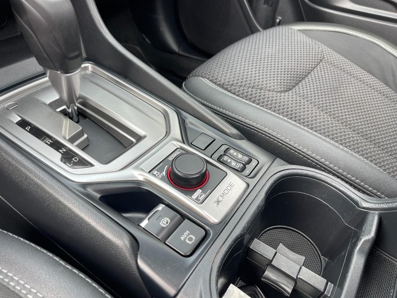 Subaru Forester Vehicle Image 24