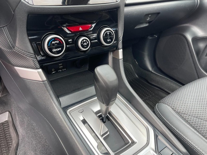 Subaru Forester Vehicle Image 25