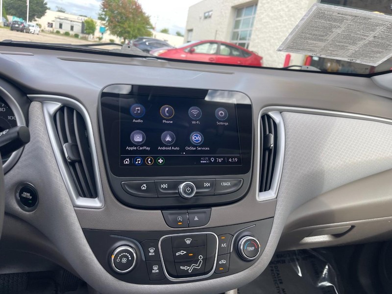 Chevrolet Malibu Vehicle Image 29
