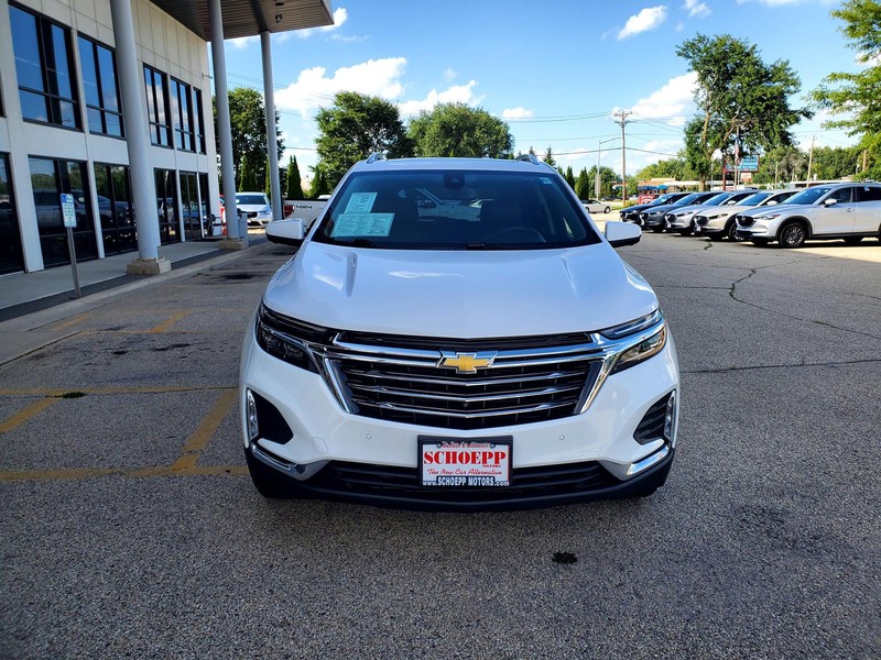 Chevrolet Equinox Vehicle Image 02