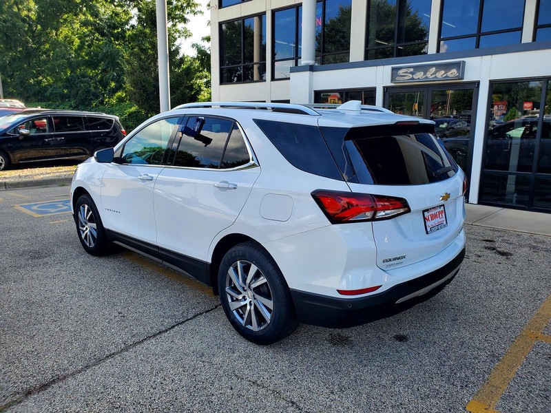 Chevrolet Equinox Vehicle Image 07