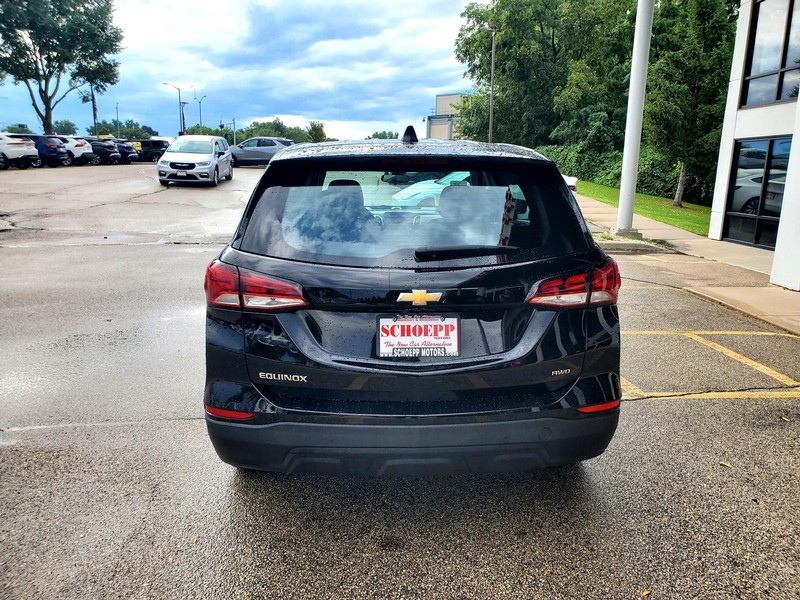 Chevrolet Equinox Vehicle Image 06