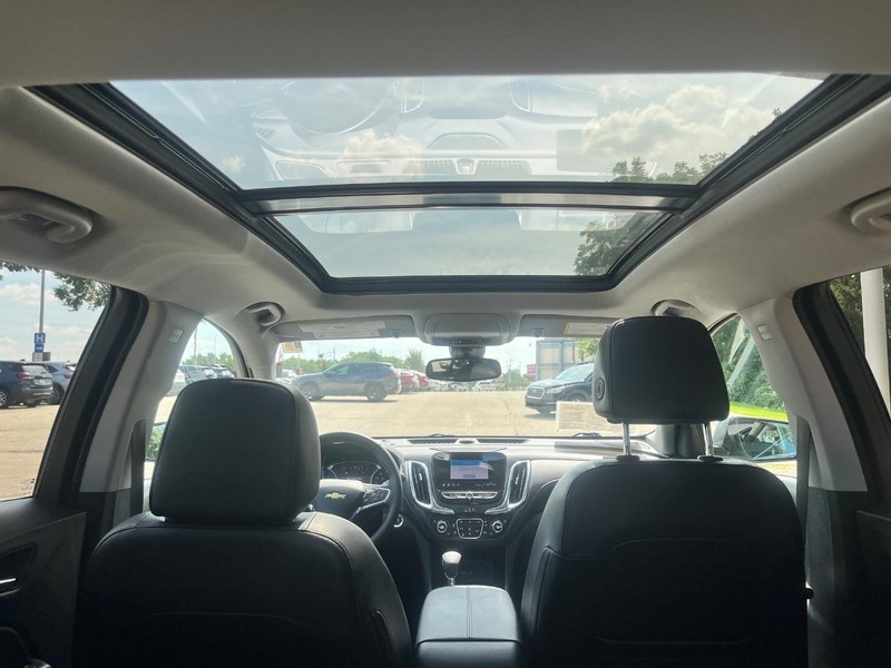 Chevrolet Equinox Vehicle Image 08