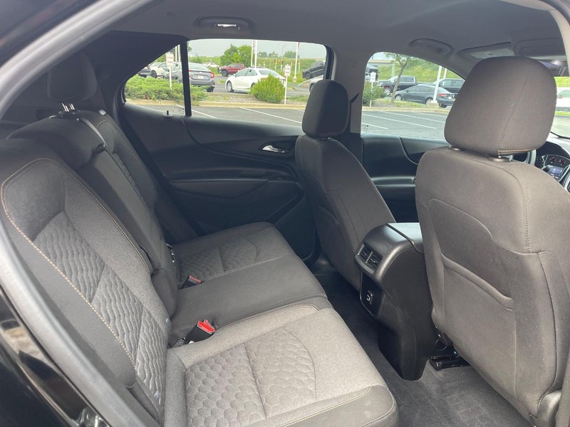 Chevrolet Equinox Vehicle Image 20