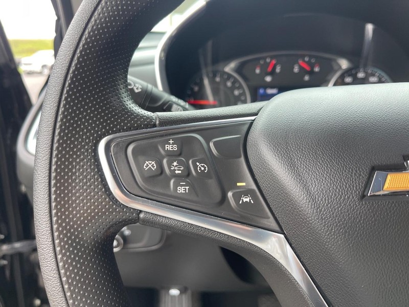 Chevrolet Equinox Vehicle Image 28