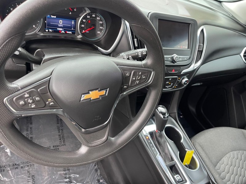 Chevrolet Equinox Vehicle Image 29