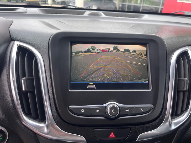 Chevrolet Equinox Vehicle Image 37