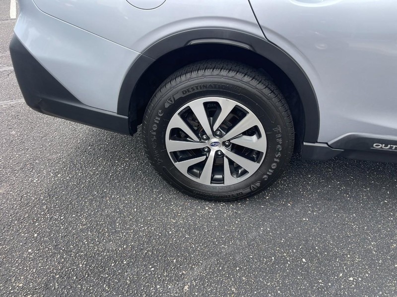 Subaru Outback Vehicle Image 08