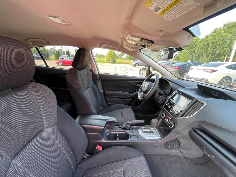 Subaru Crosstrek Vehicle Image 03