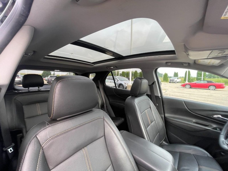 Chevrolet Equinox Vehicle Image 04