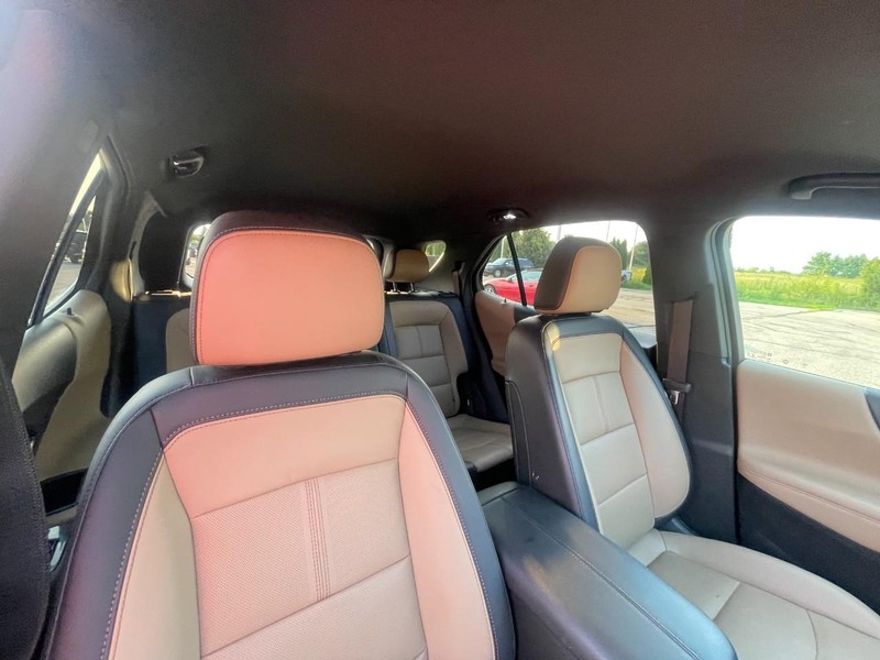 Chevrolet Equinox Vehicle Image 04