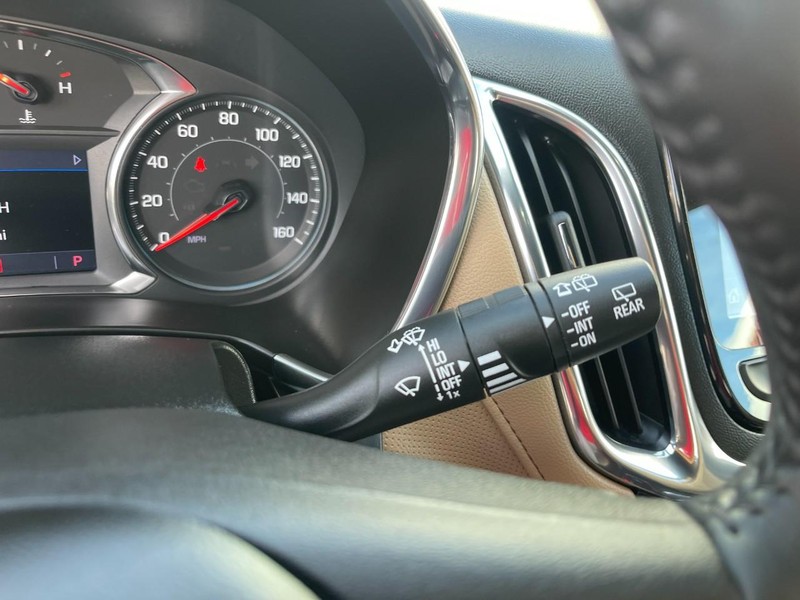 Chevrolet Equinox Vehicle Image 30