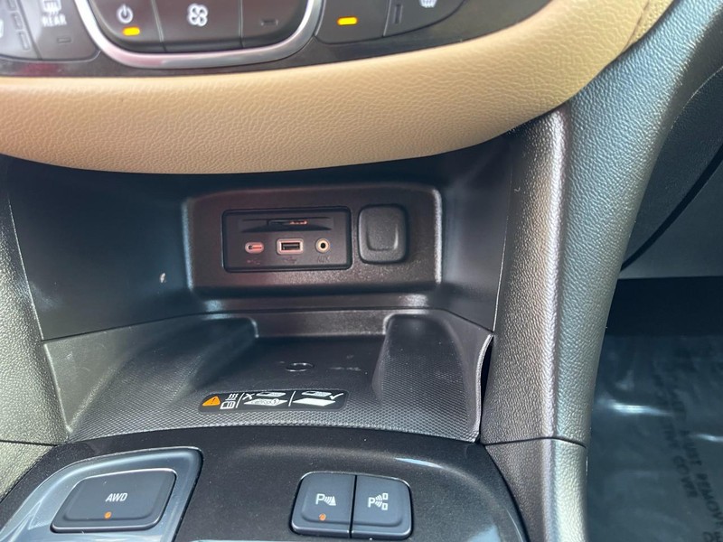 Chevrolet Equinox Vehicle Image 37
