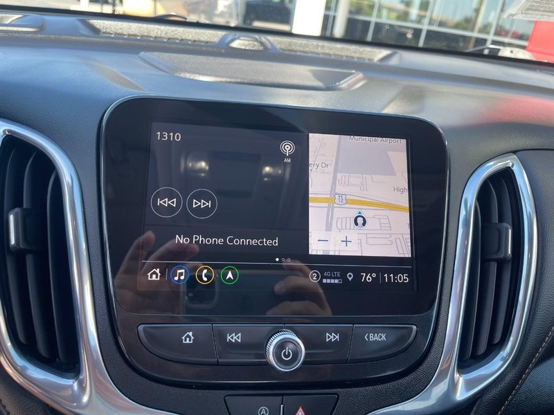Chevrolet Equinox Vehicle Image 33
