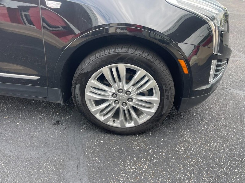 Cadillac XT5 Vehicle Image 07