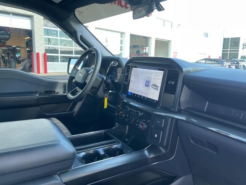 Ford F-150 Vehicle Image 09