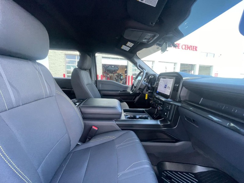Ford F-150 Vehicle Image 10