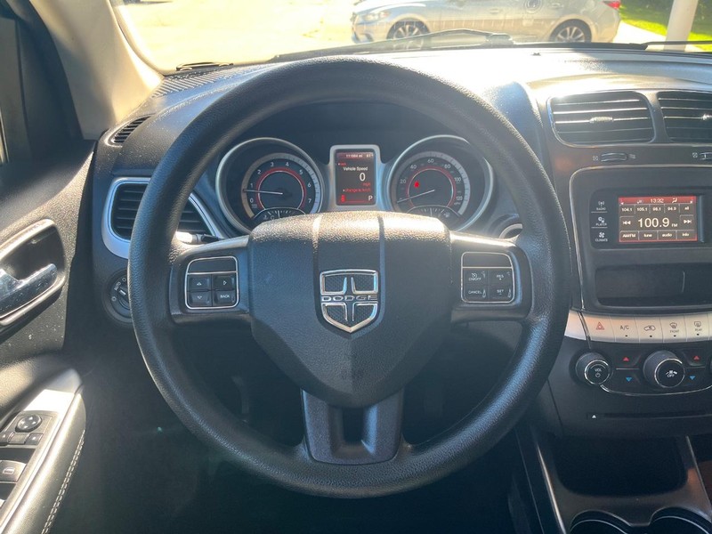Dodge Journey Vehicle Image 10