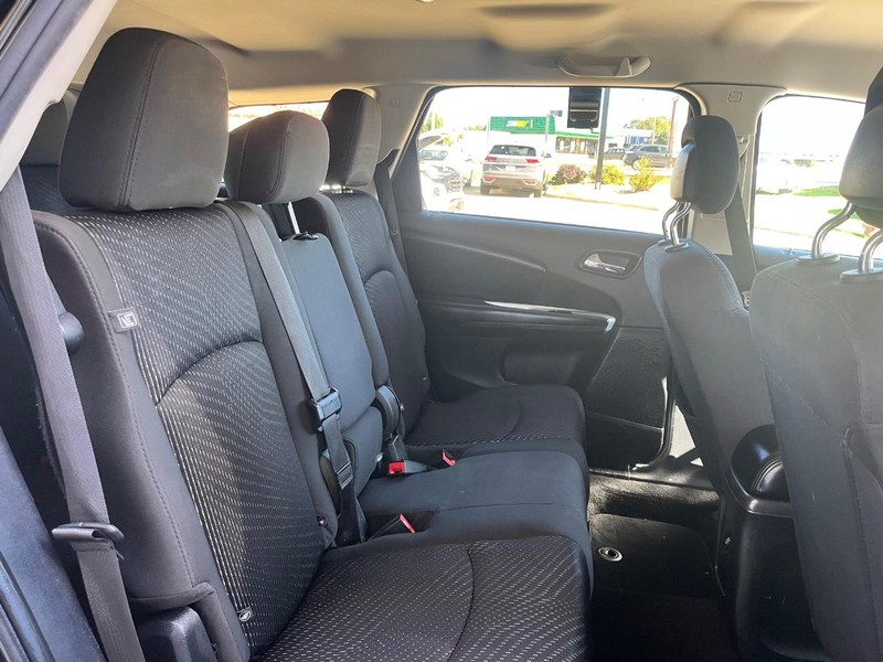 Dodge Journey Vehicle Image 15
