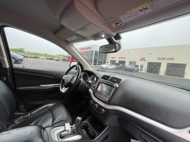 Dodge Journey Vehicle Image 05