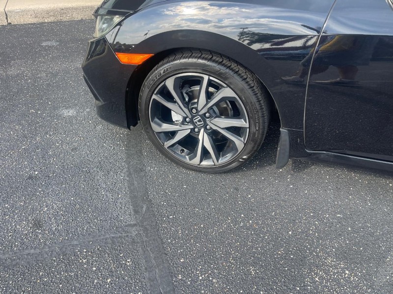 Honda Civic Sedan Vehicle Image 06