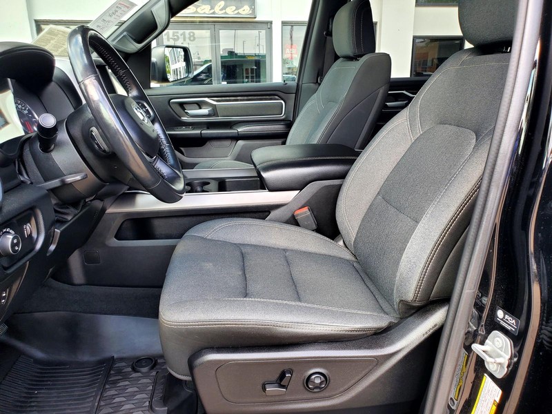 Ram 1500 Vehicle Image 12