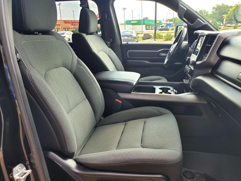 Ram 1500 Vehicle Image 13