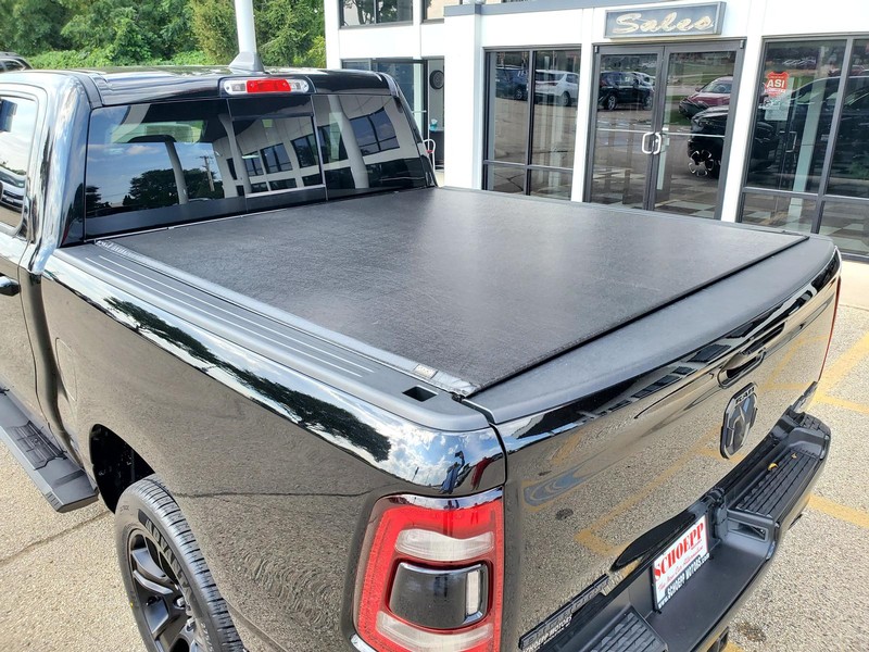 Ram 1500 Vehicle Image 16