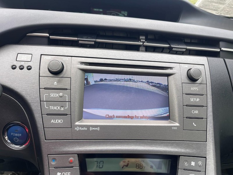 Toyota Prius Vehicle Image 23