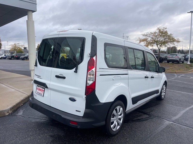 Ford Transit Connect Wagon Vehicle Image 03