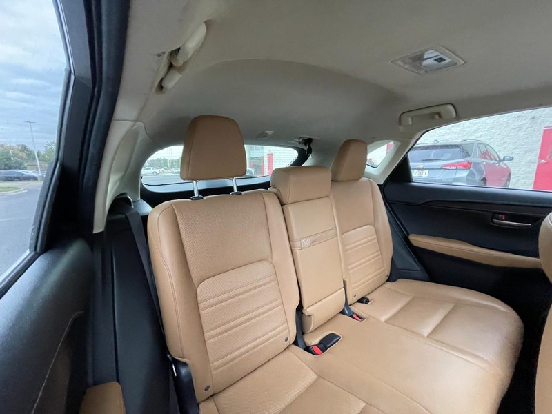 Lexus NX 200t Vehicle Image 05