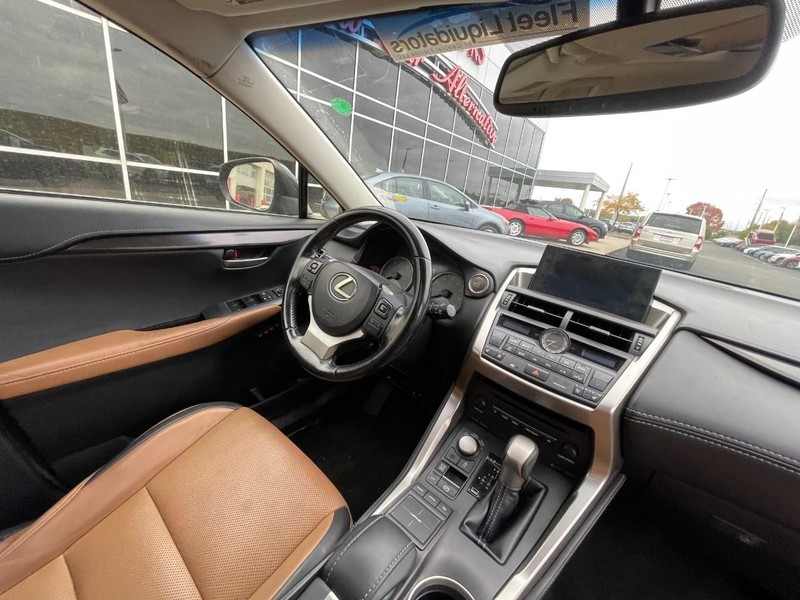 Lexus NX 200t Vehicle Image 07