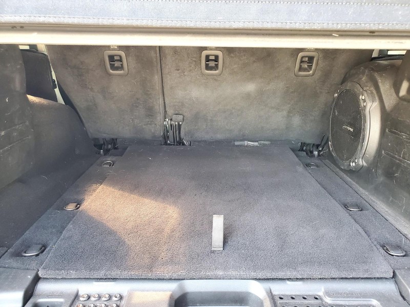 Jeep Wrangler Unlimited Vehicle Image 16
