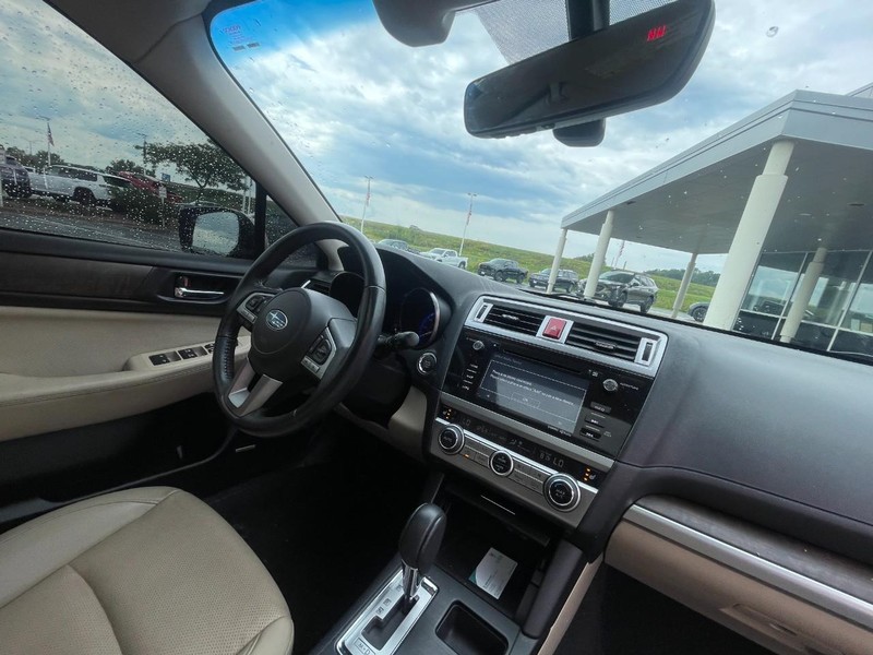 Subaru Outback Vehicle Image 06