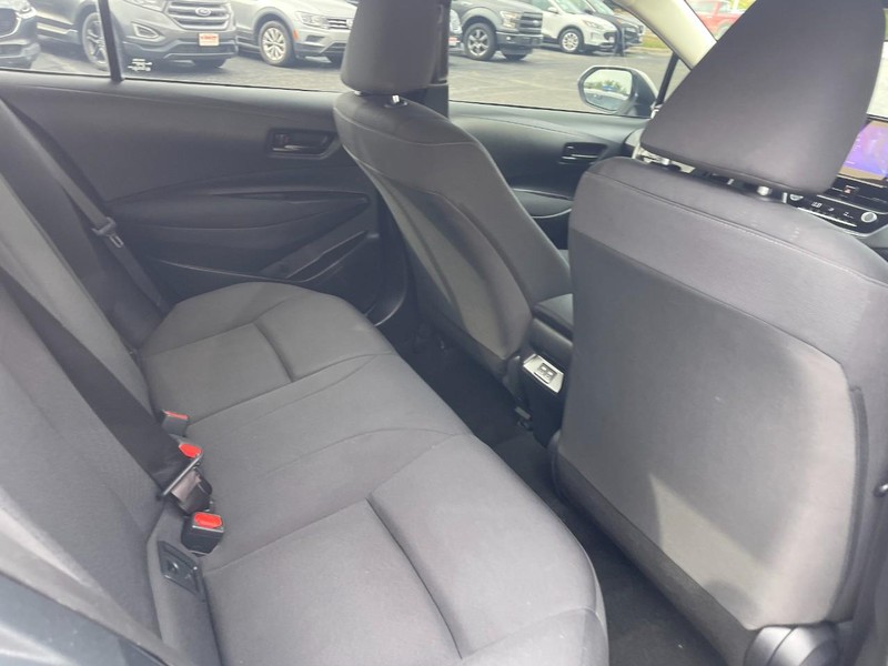 Toyota Corolla Vehicle Image 08
