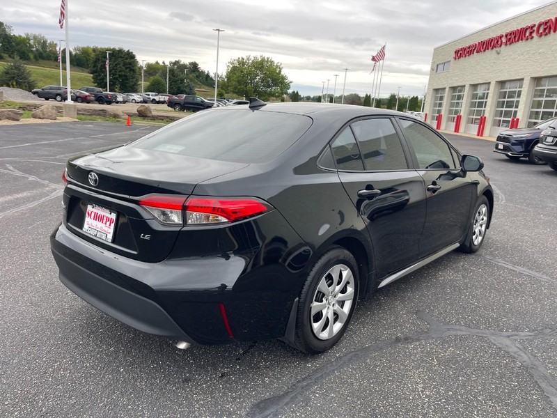 Toyota Corolla Vehicle Image 03