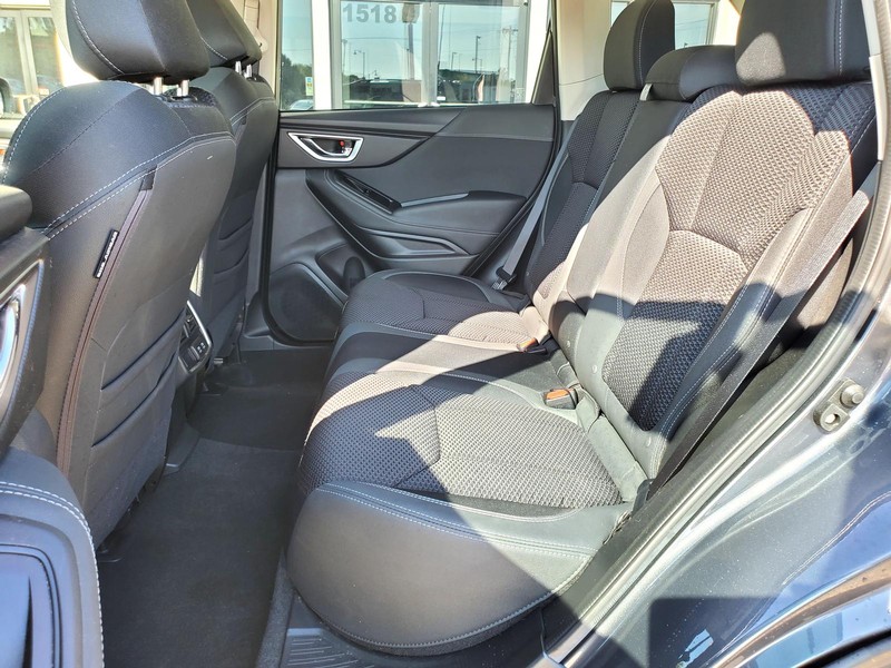 Subaru Forester Vehicle Image 16