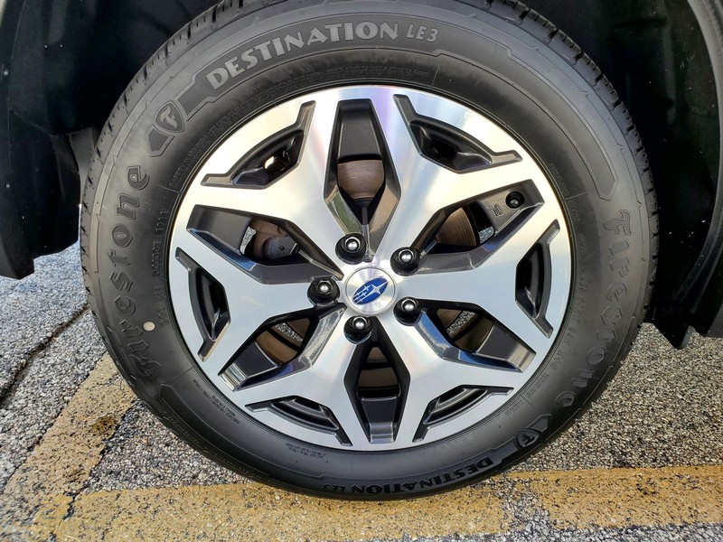 Subaru Forester Vehicle Image 18