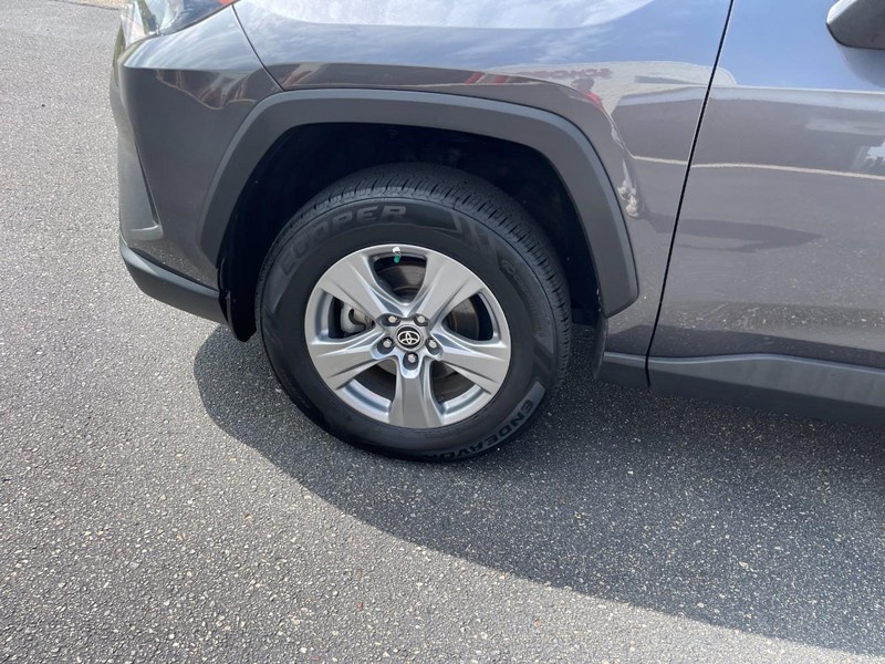 Toyota RAV4 Vehicle Image 06