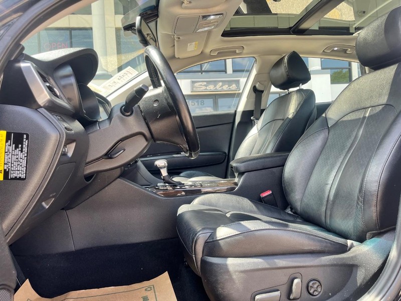 Kia Optima Vehicle Image 12