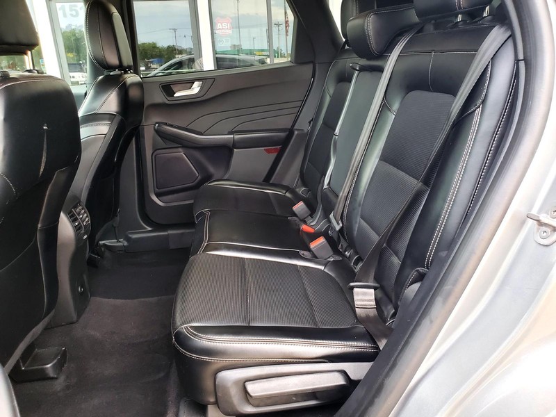 Ford Escape Vehicle Image 15
